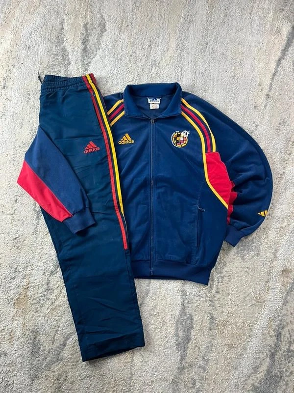 Vintage Spain 1999-2000s adidas Away Football Tracksuit Set Size L